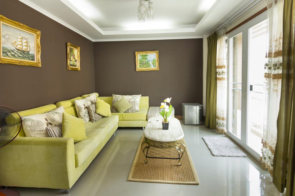 Nowhere Villa Mars Pattaya Exterior photo