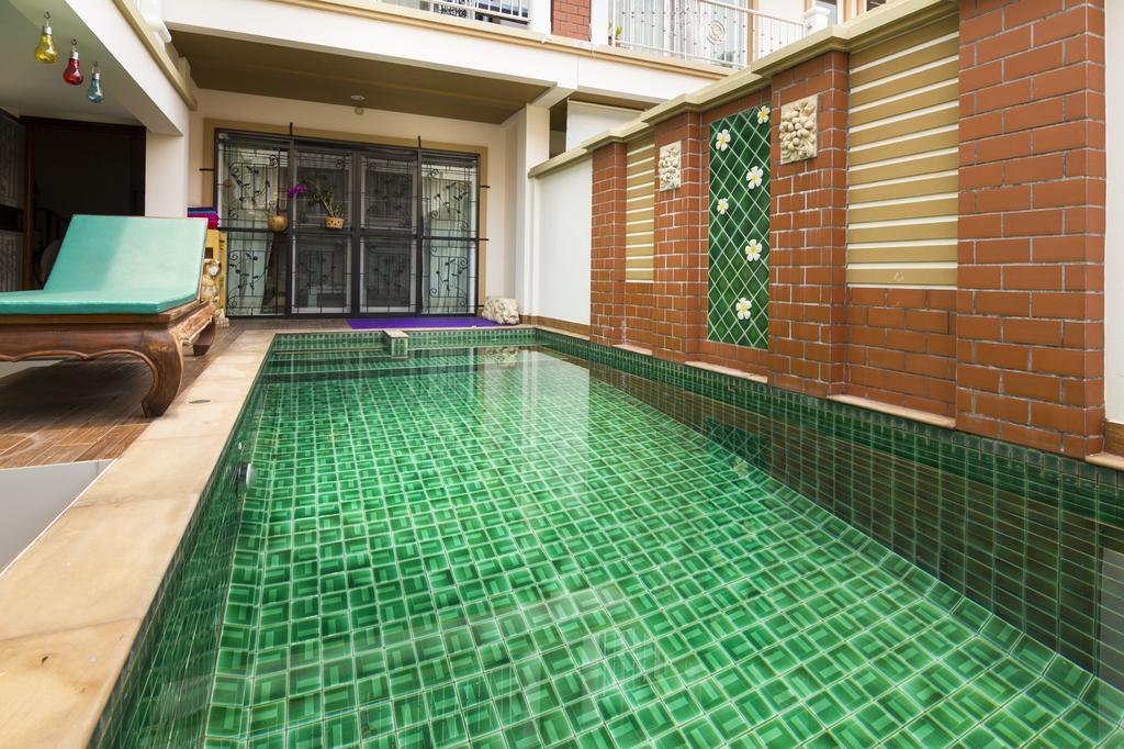 Nowhere Villa Mars Pattaya Exterior photo